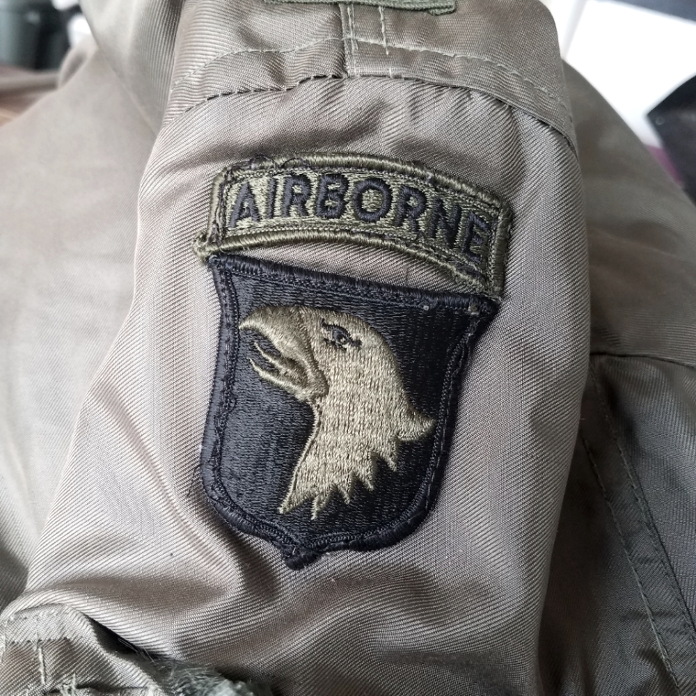 Military real flight cwu45/p..sz.38/40..armid polyamide.in good condition.